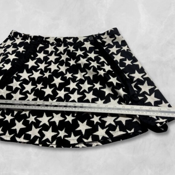Tripp NYC Star Print Skirt Zipped Closure Detachable Strap Black White XL W NWOT - Picture 3 of 12